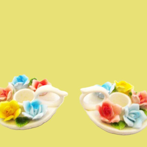 Pair of porcelain Floral yellow, rose & pink rose candlestick holders with finge - Picture 5 of 6